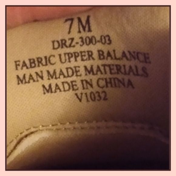 Dr Zen Therapeutic Orthotic Footwear - Picture 7 of 10